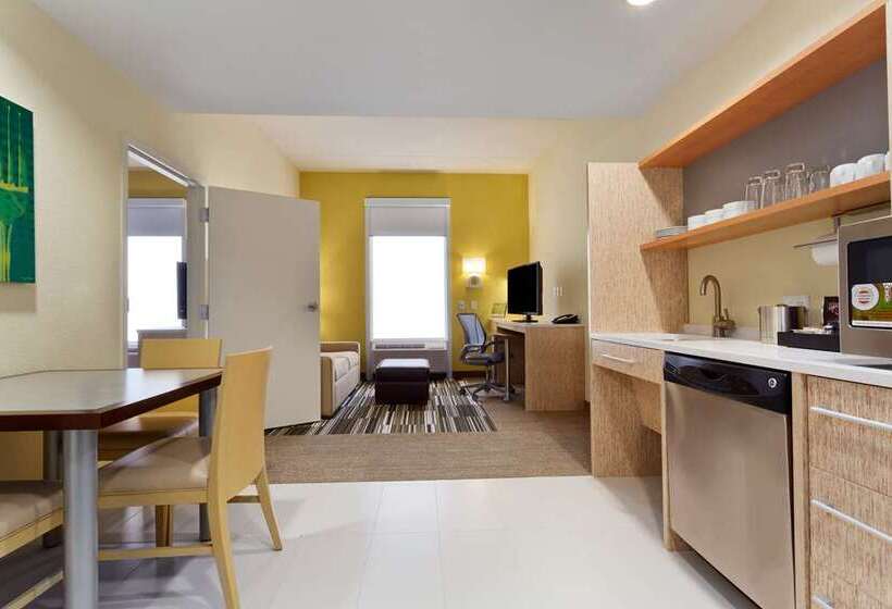 Студия Стандарт, Home2 Suites By Hilton Montreal Dorval