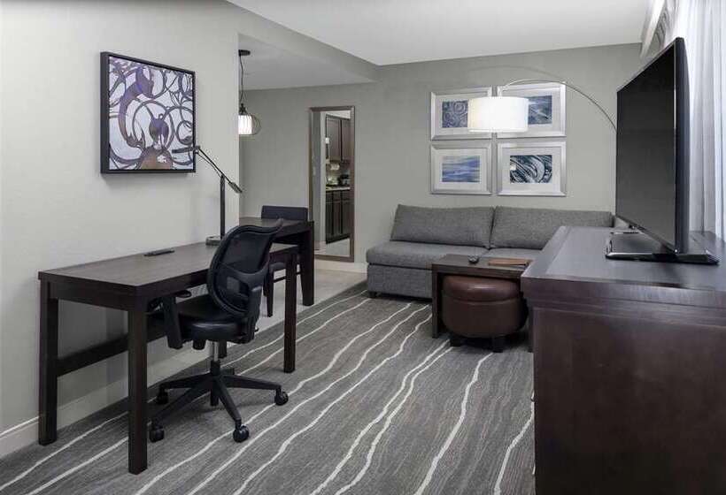Студия Стандарт, Home2 Suites By Hilton Montreal Dorval