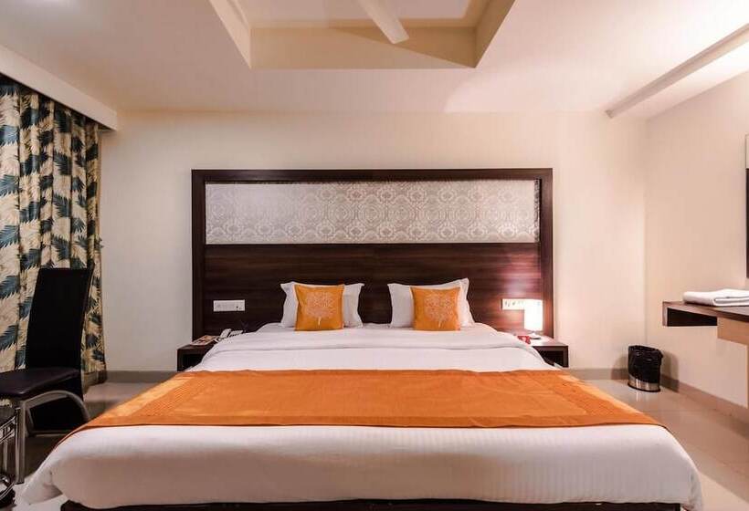 Номер Deluxe, Mari Aai Residency