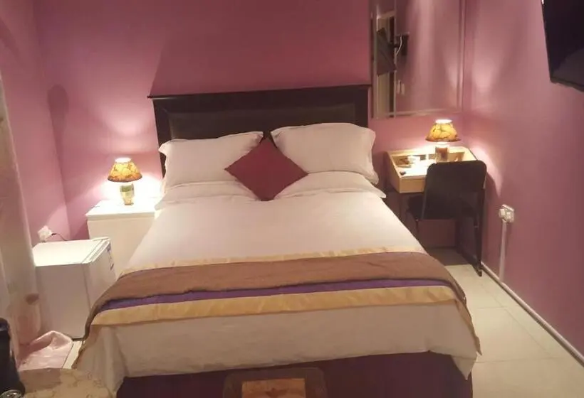 اتاق استاندارد, Mathlyn Guest House