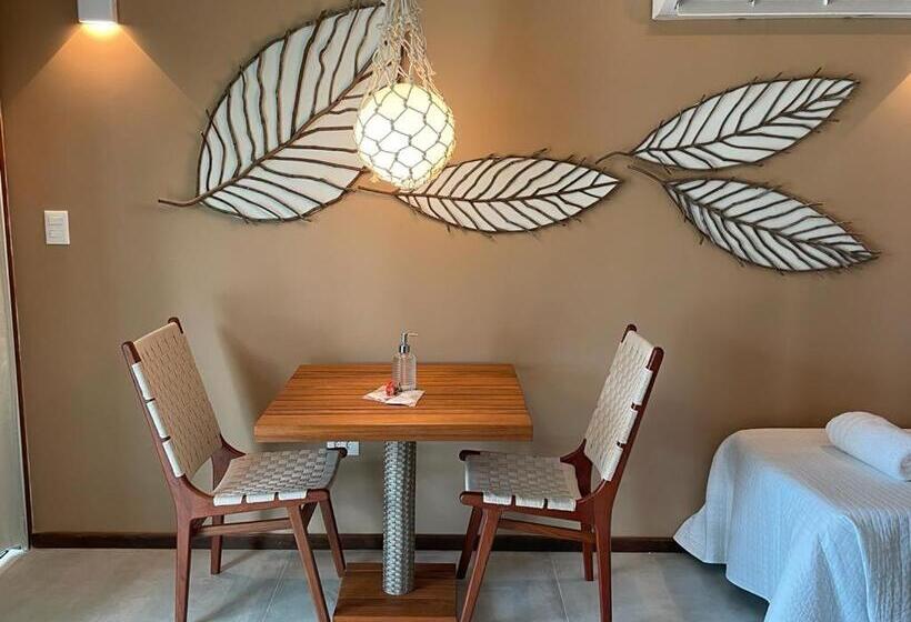 套房配有游泳池, Pontal Dos Carneiros Beach Bungalows