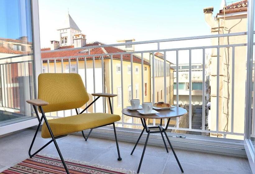 带城市景观的标准间, Apartments & Rooms Mareta Exclusive