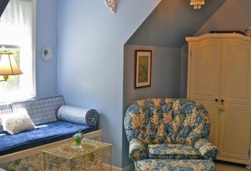 ダブルベッドスタンダードルーム, Bald Mountain House Inn At The Wolf Laurel Resort