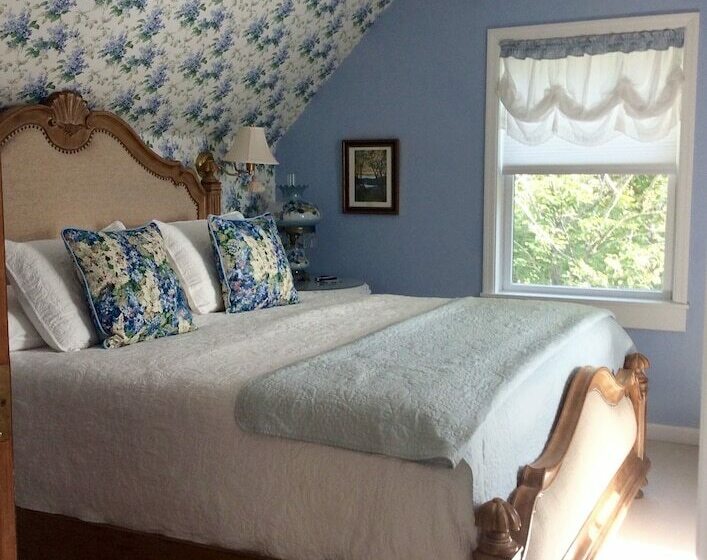 Номер Стандарт Двуспальная Кровать, Bald Mountain House Inn At The Wolf Laurel Resort