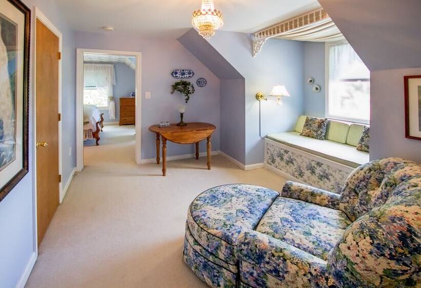 ダブルベッドスタンダードルーム, Bald Mountain House Inn At The Wolf Laurel Resort