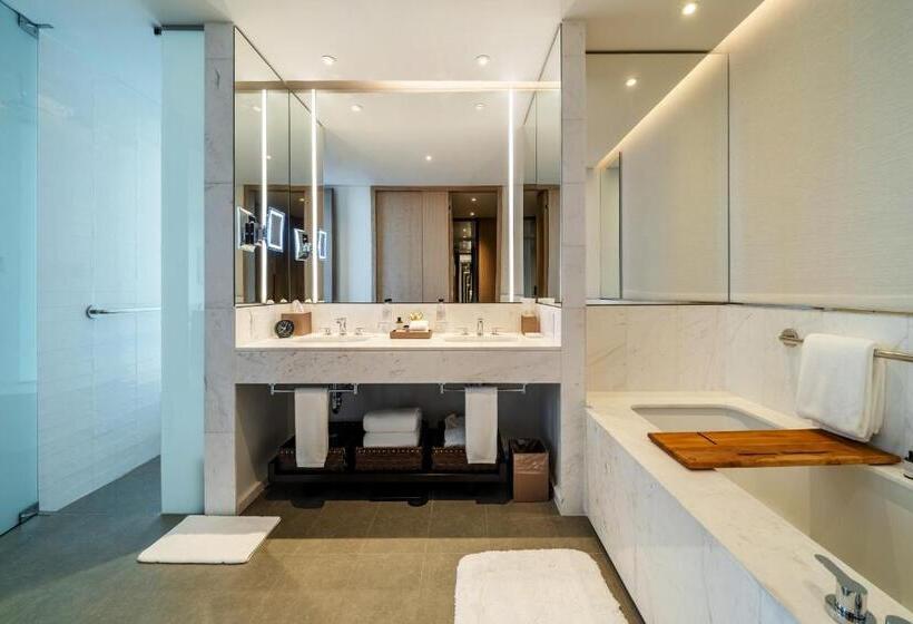 מיטת קינג בסוויטה, Grand Hyatt Bogota