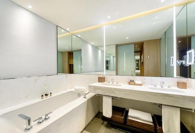 חדר קלאב עם מיטת קינג, Grand Hyatt Bogota