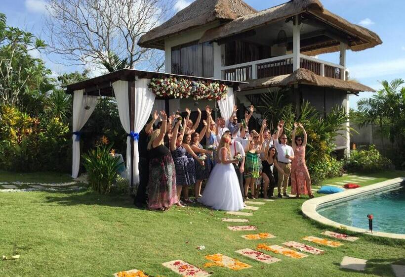 Family Suite, Hill Dance Bali American