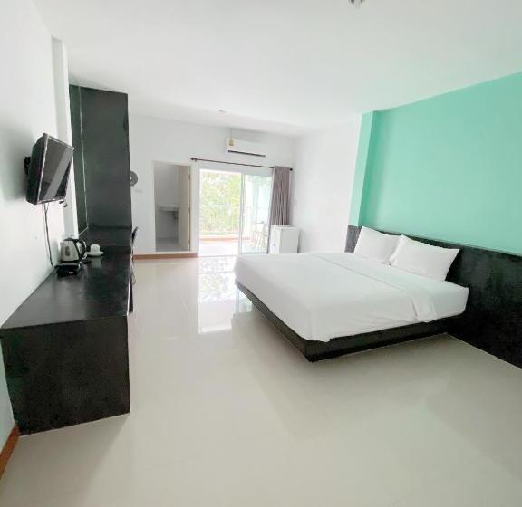 带大床的标准间, Tanatnan