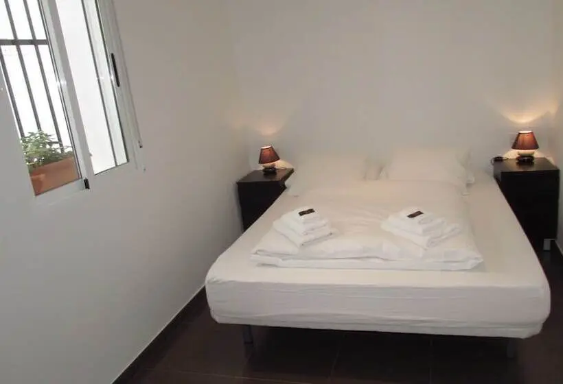 آپارتمان 2 خوابه, Casa Cosy