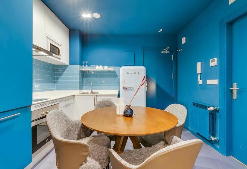 آپارتمان 1 خوابه همکف, Home Art Apartments Salamanca