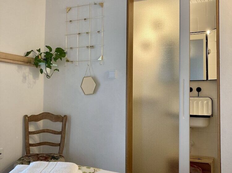 经济房, Casa De Huéspedes Santa Maria