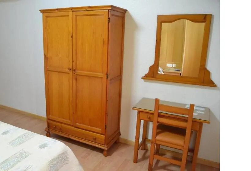 Standardrum, Hostal Centro Ejido