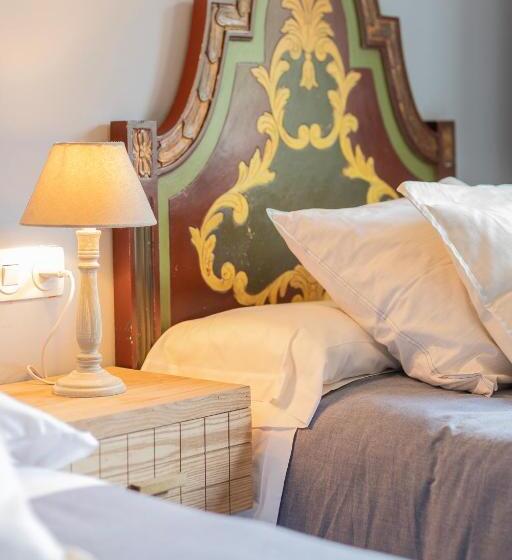 חדר אקונומי, Hostaltina