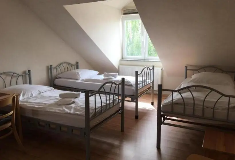 ファミリールーム, Pension Alis Augsburg