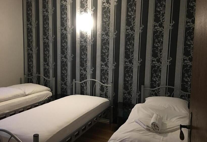 آپارتمان 1 خوابه, Pension Alis Augsburg