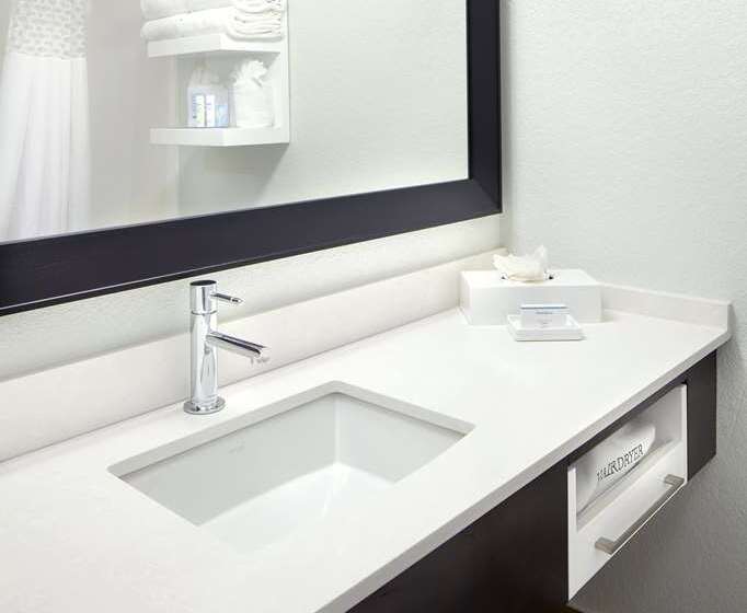 标准工作室, Hampton Inn San Marcos, Ca