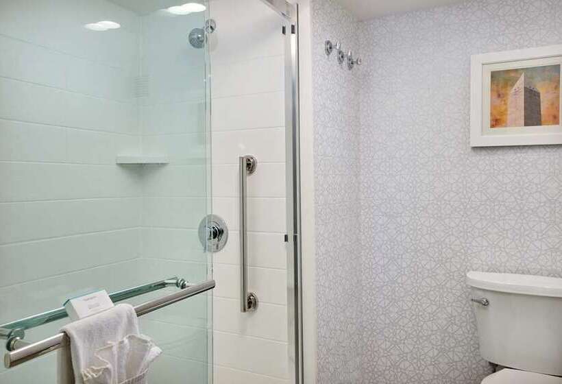 标准工作室, Hampton Inn San Marcos, Ca