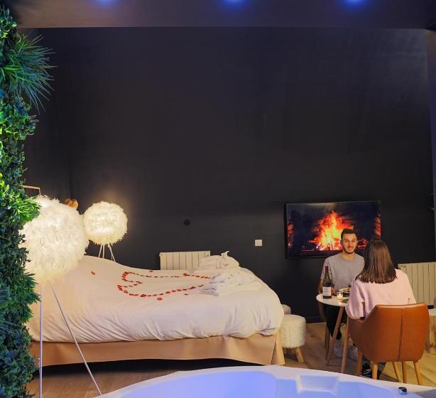 סטודיו דלוקס, La Parenthèse Envoutée