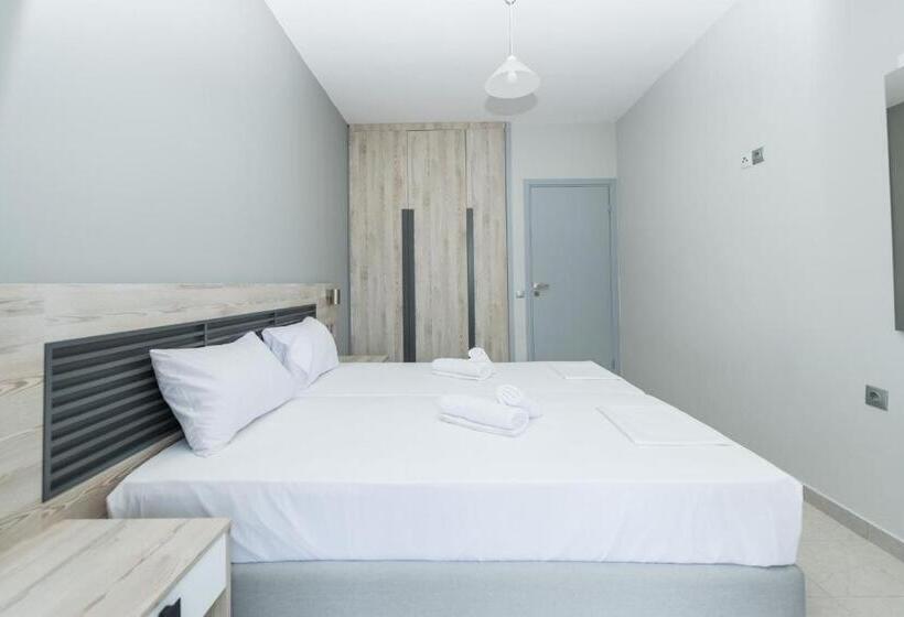 شقة غرفة واحدة, Maritina Apartments