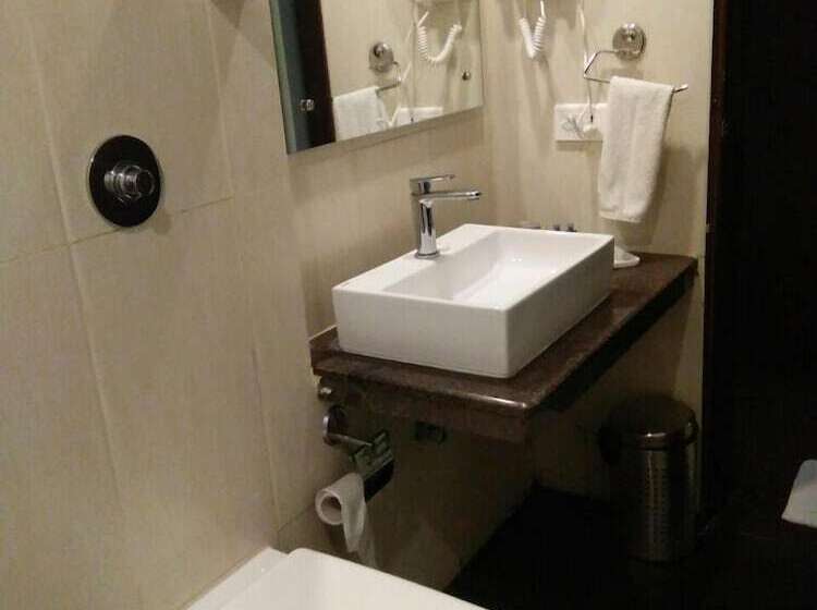 デラックスルーム, Pride Ananya Resorts