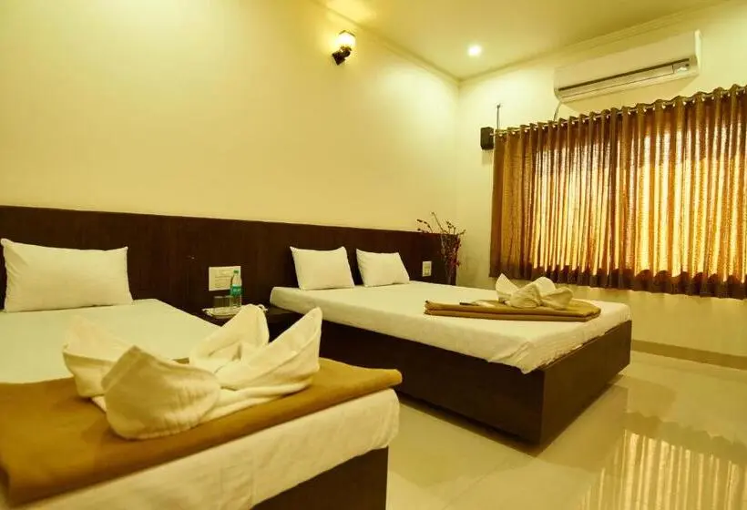 エクゼクティブトリプル, Pride Inn Shirdi