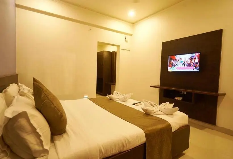 デラックスルーム, Pride Inn Shirdi