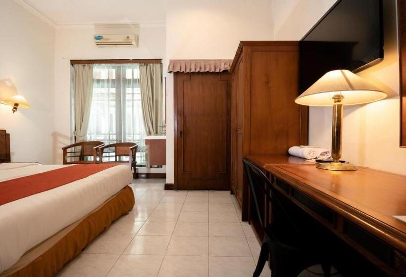 스탠다드 룸, Saptagria