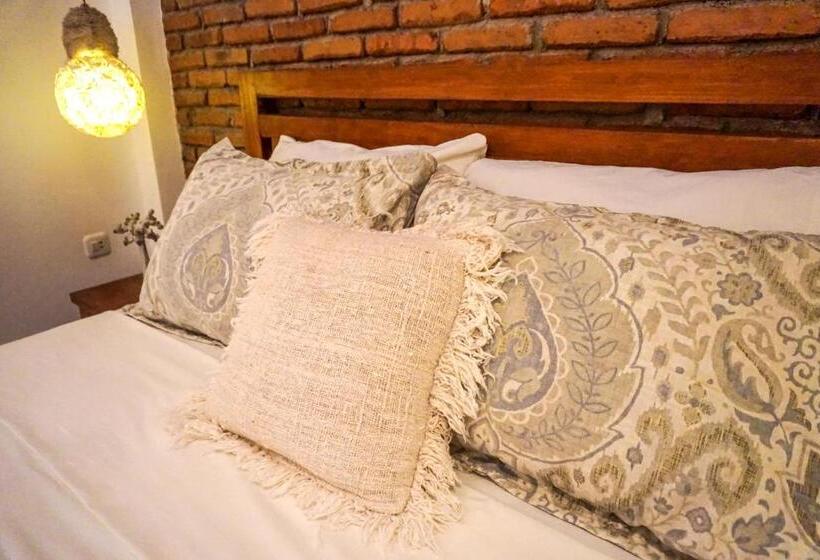 ویلای 3 خوابه, Soraya Yoga Wellness Center