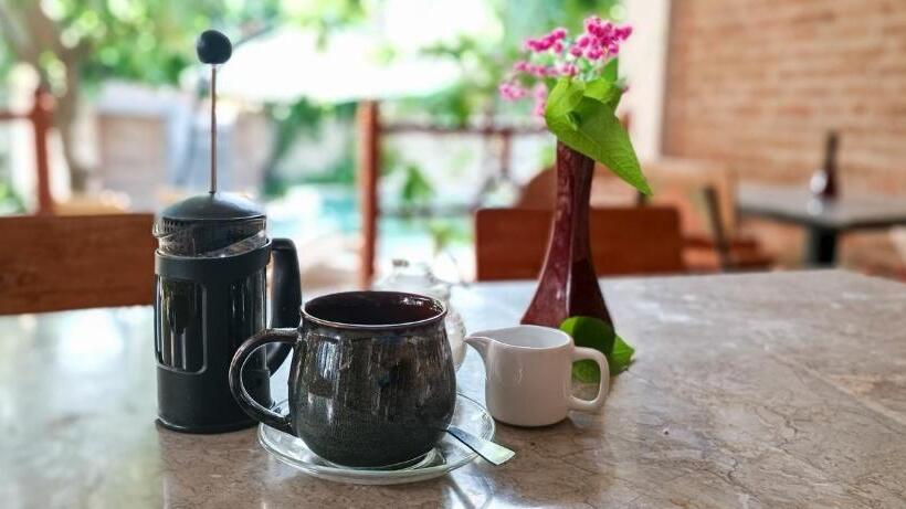 اتاق استاندارد با تخت بزرگ, Soraya Yoga Wellness Center