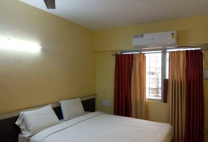 豪华房间, Vyshak International