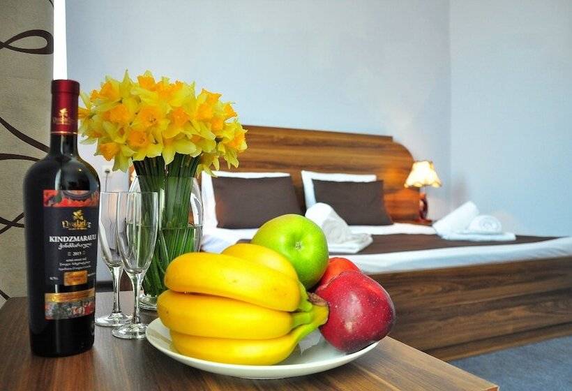 اتاق استاندارد, Reness Hotel Kobuleti