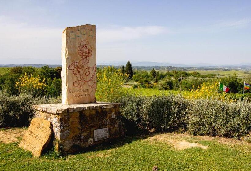 テラス付スタンダードルーム, Agriturismo Poggio Pistolese