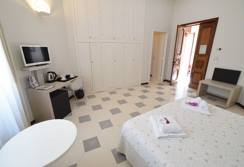 سوییت جونیور, Barone Liberty & Luxury Spa Boutique