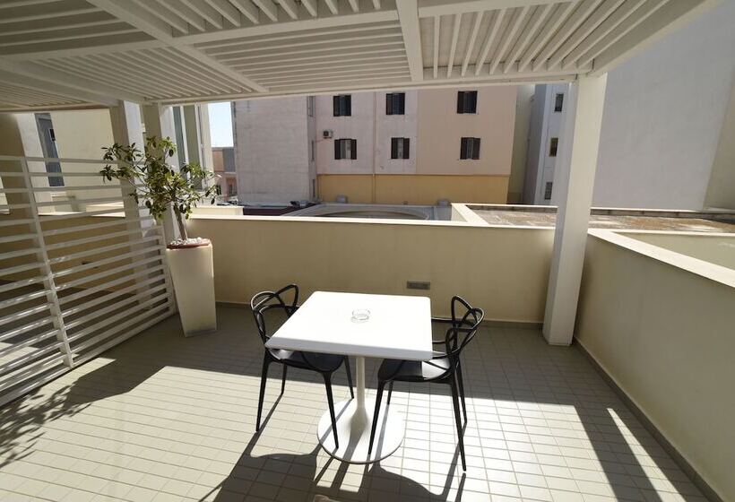 バルコニー付きスーペリアルーム, Barone Liberty & Luxury Spa Boutique