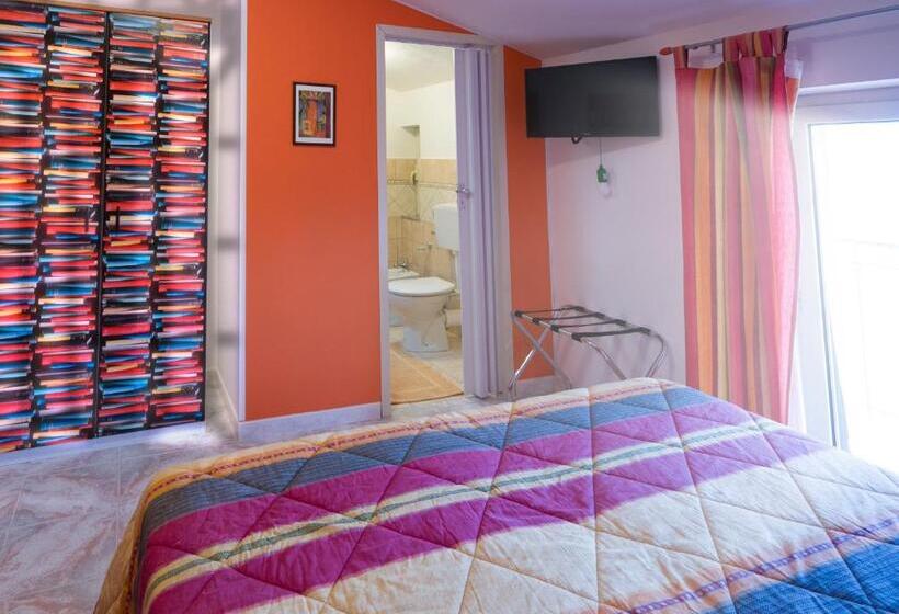 Номер Стандарт с Балконом, B&b Gàttina