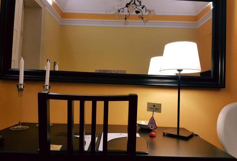 اتاق استاندارد با بالکن, Central Suites Catania