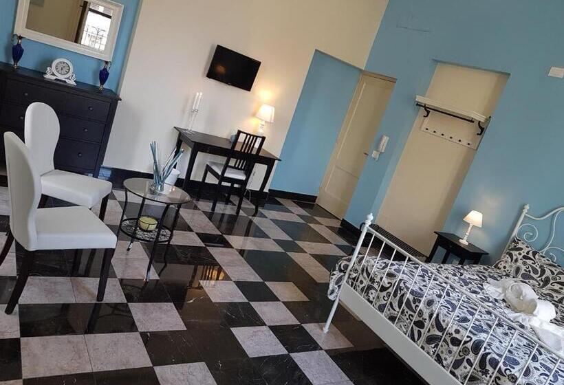 اتاق استاندارد با بالکن, Central Suites Catania