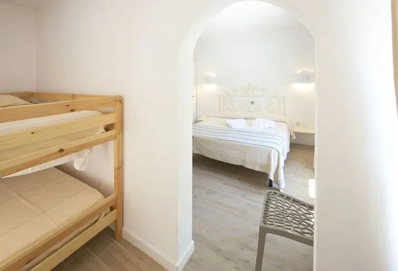 スタンダード４人部屋, Grand Hotel Palau