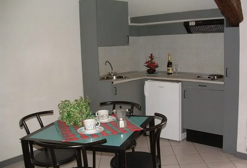 آپارتمان 1 خوابه, Holiday Residence