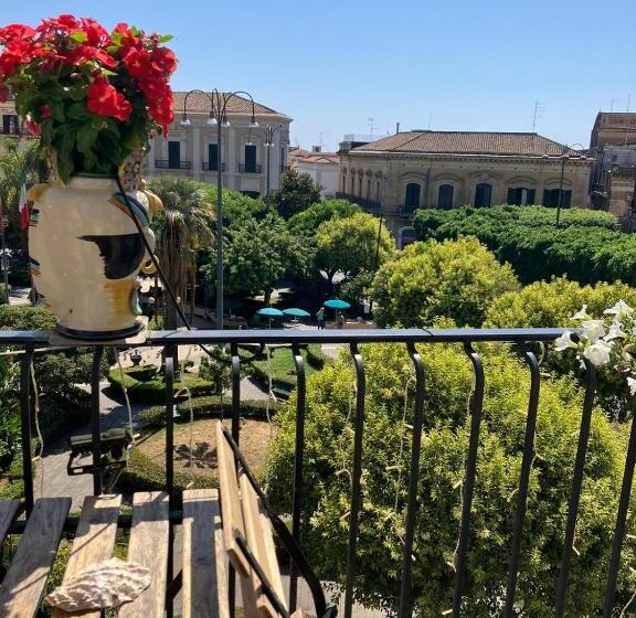 اتاق لوکس, Jonio B&b