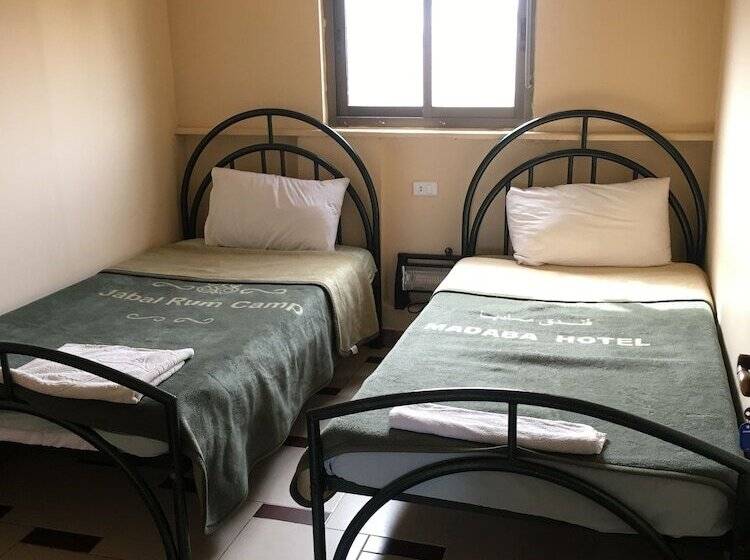 اتاق استاندارد با سرویس بهداشتی مشترک, Madaba