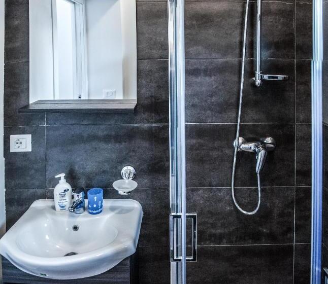 غرفة قياسية, Magia Del Salento