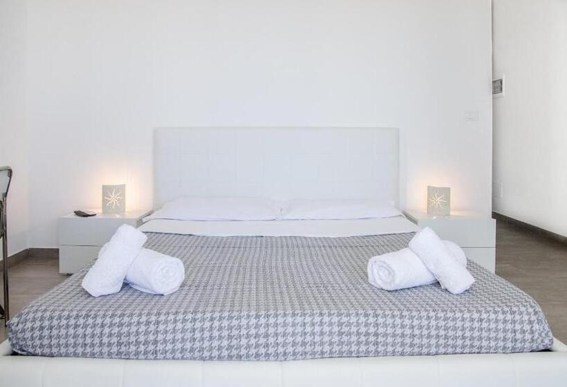 غرفة ديلوكس مطلّة علي البحر, Magia Del Salento