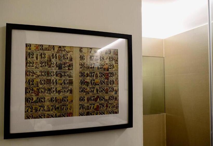 اتاق استاندارد, The Boutique Napoli Suite