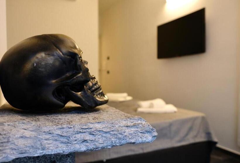 اتاق لوکس, The Boutique Napoli Suite