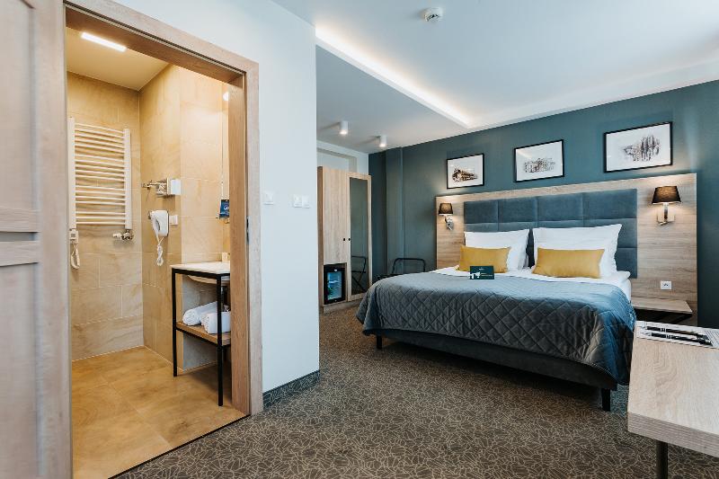 Quarto Deluxe, 32 Krakow Old Town