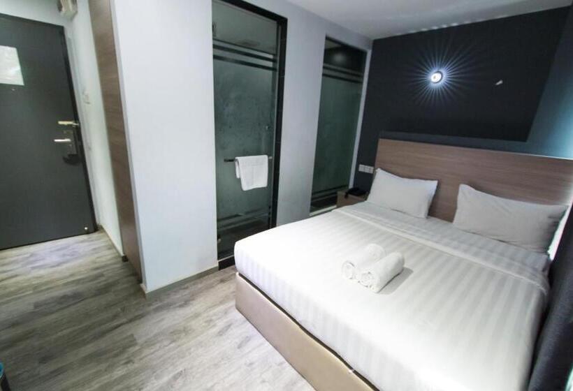 스탠다드 룸, 99 Pusat Bandar Puchong