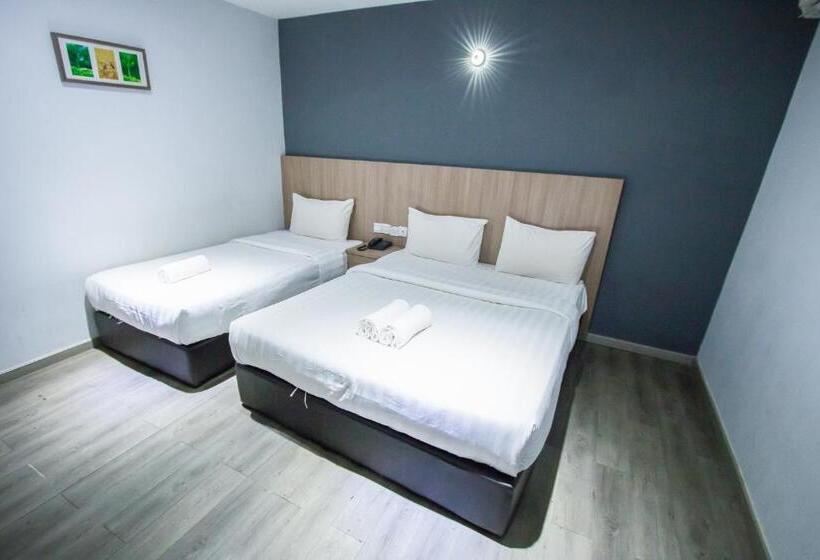 수피리어 패밀리 룸, 99 Pusat Bandar Puchong