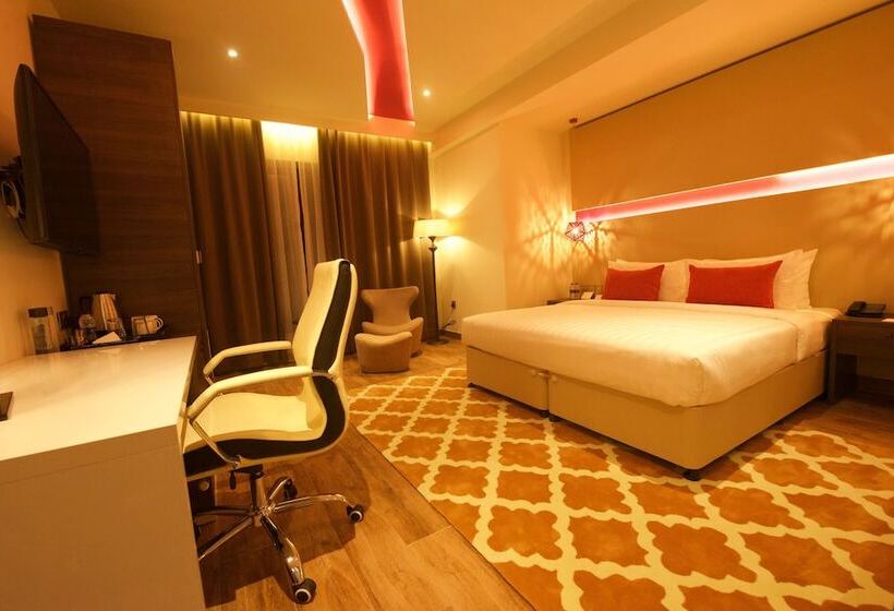 اتاق اجرایی, Carnelian By Glory Bower Hotels